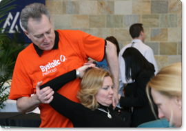 20-Minute Vacation in action at a trade show